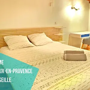 Entre Aix Et Marseille - Petite Maison à Appartement